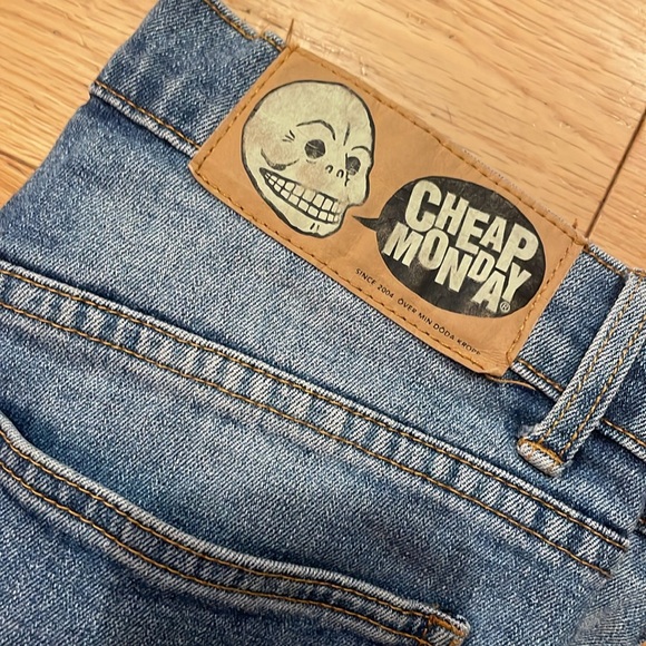 Cheap Monday Tight Dark Clean Wash Slim Fit Blue Jeans Size 31x34 - Picture 2 of 3